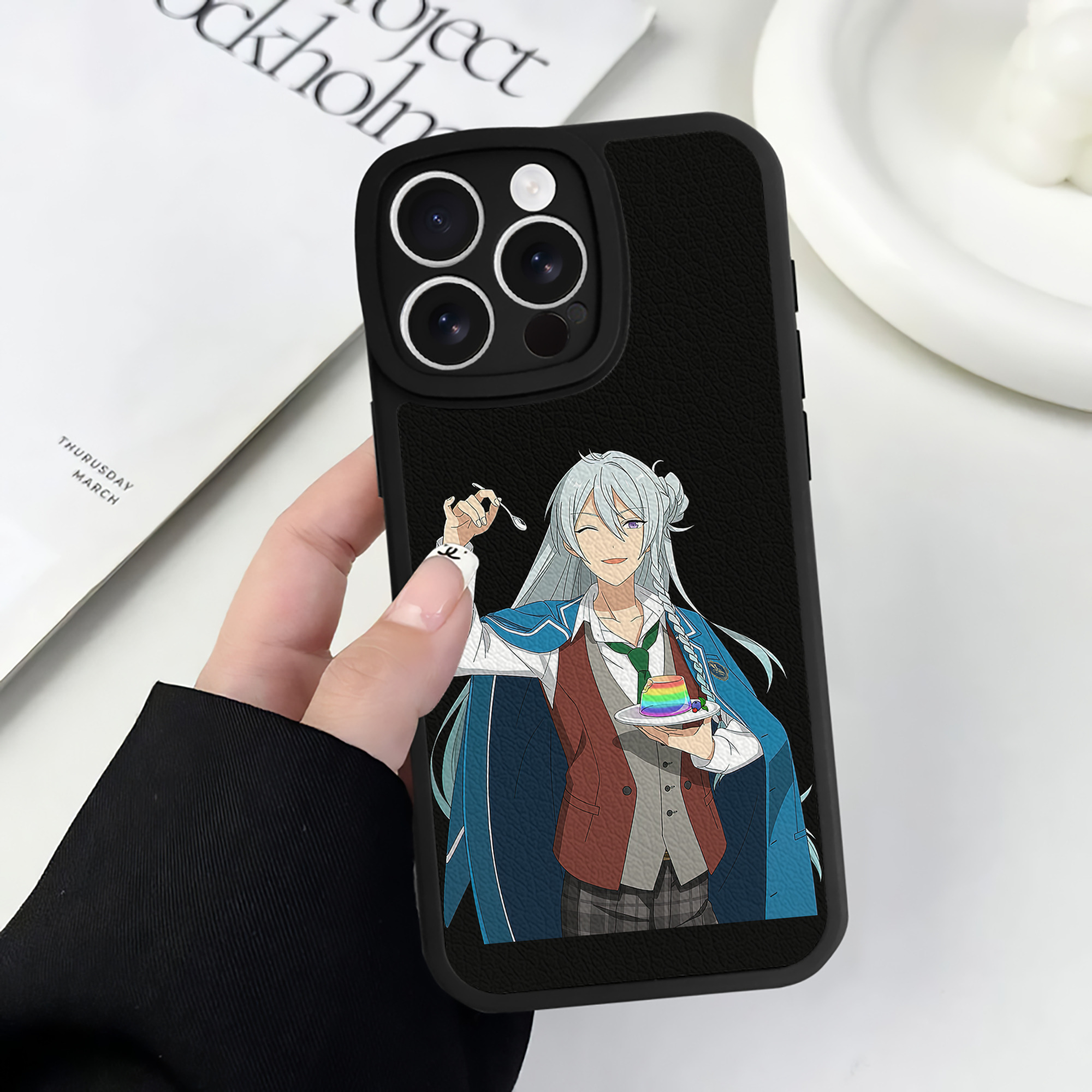 （画像用） あんさんぶるスターズ! Ensemble Stars 【iPhone 16シリーズ対応】シリコンスマホケース（レザー調） 材質：シリコン